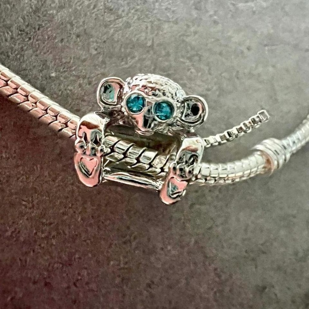Silver Monkey Charm With Blue Crystal Eyes Fits Pandora Bracelet - Picture 5 of 8